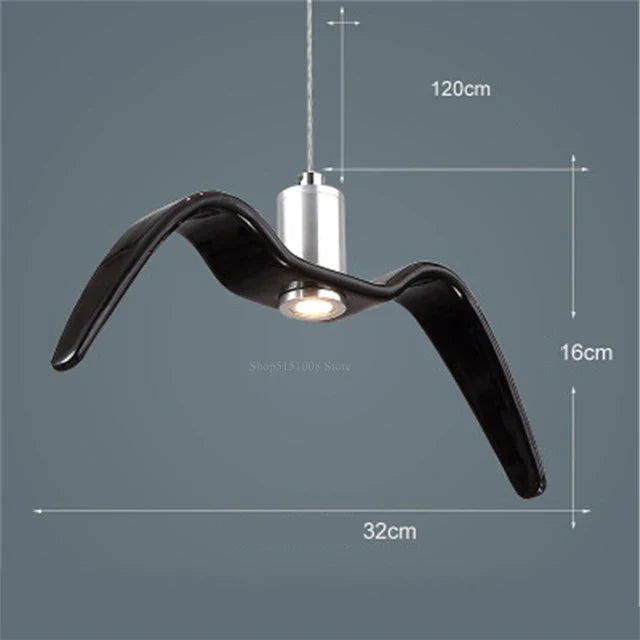 BeakBrilliance - Designové světlo pro ptáky
