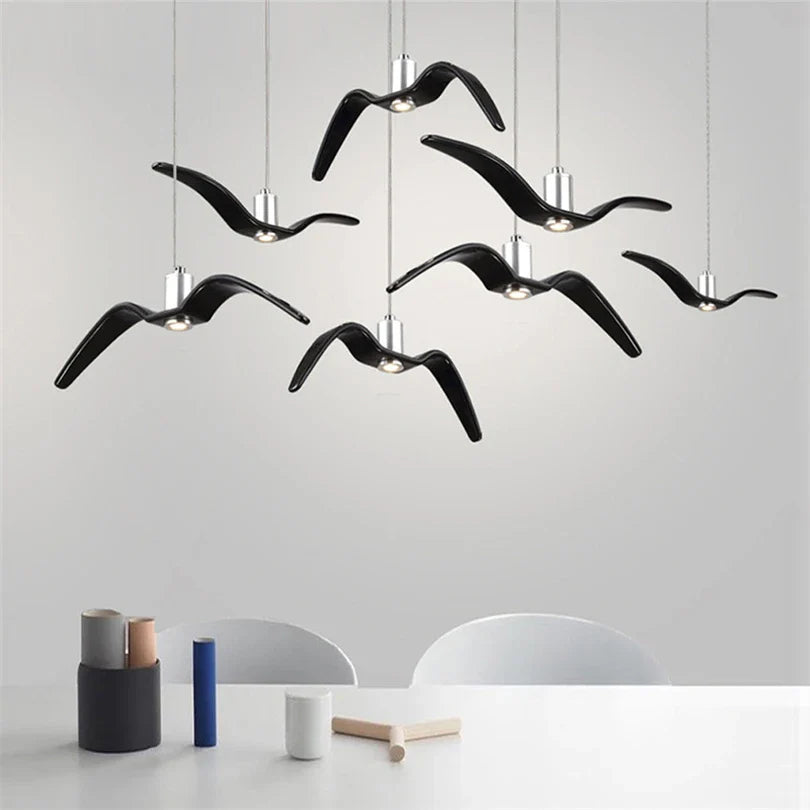 BeakBrilliance - Designové světlo pro ptáky