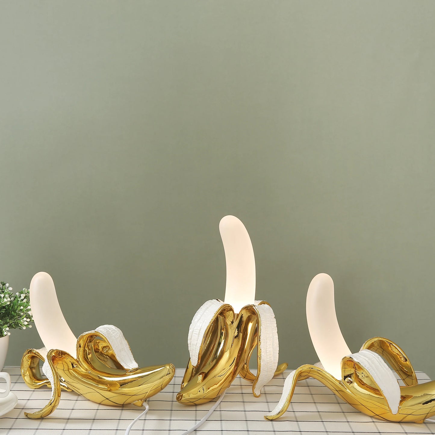 BananaShine - Elegantní banánové lampy