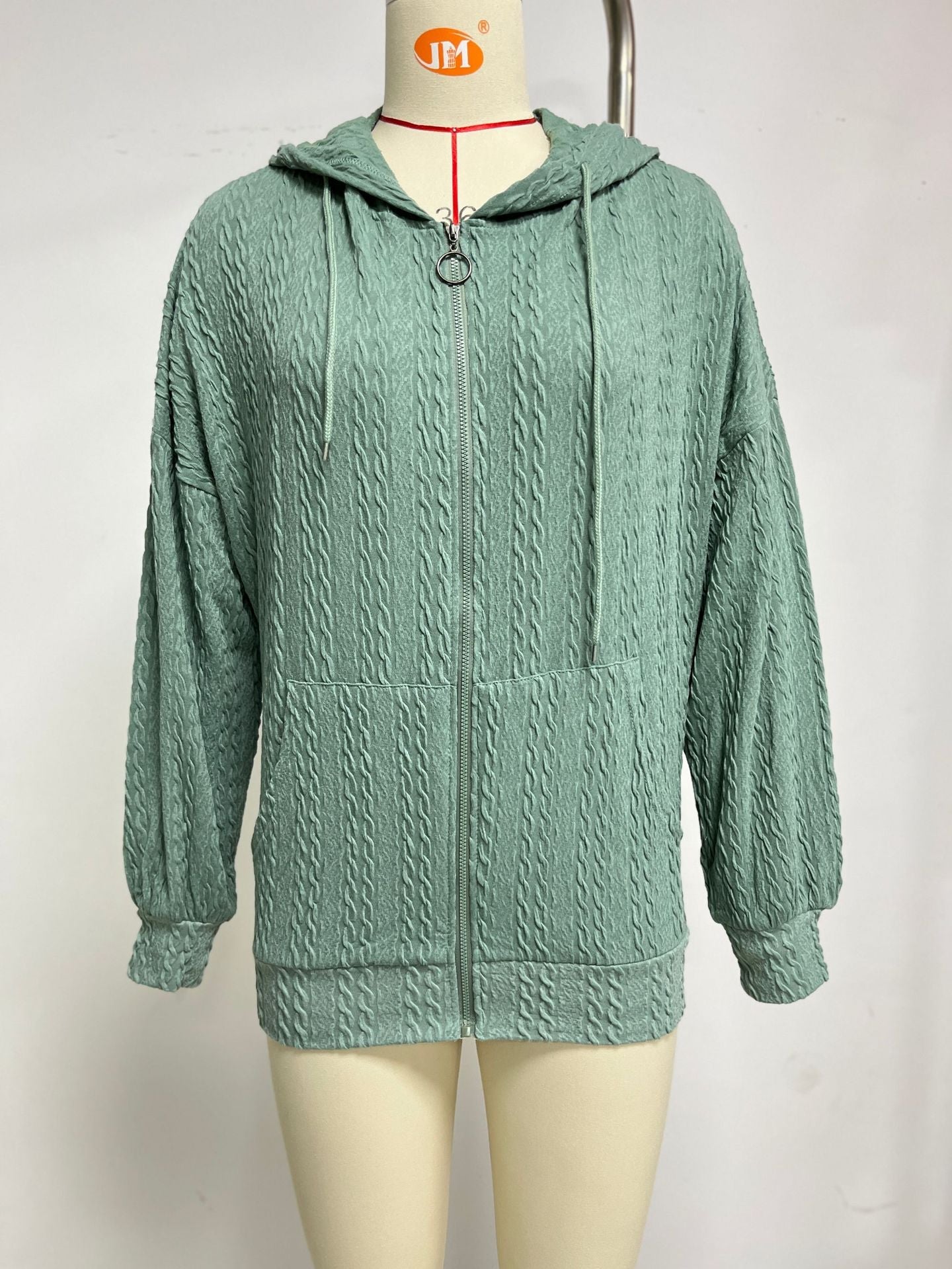 LB | Ponadczasowy i elegancki sweter zimowy