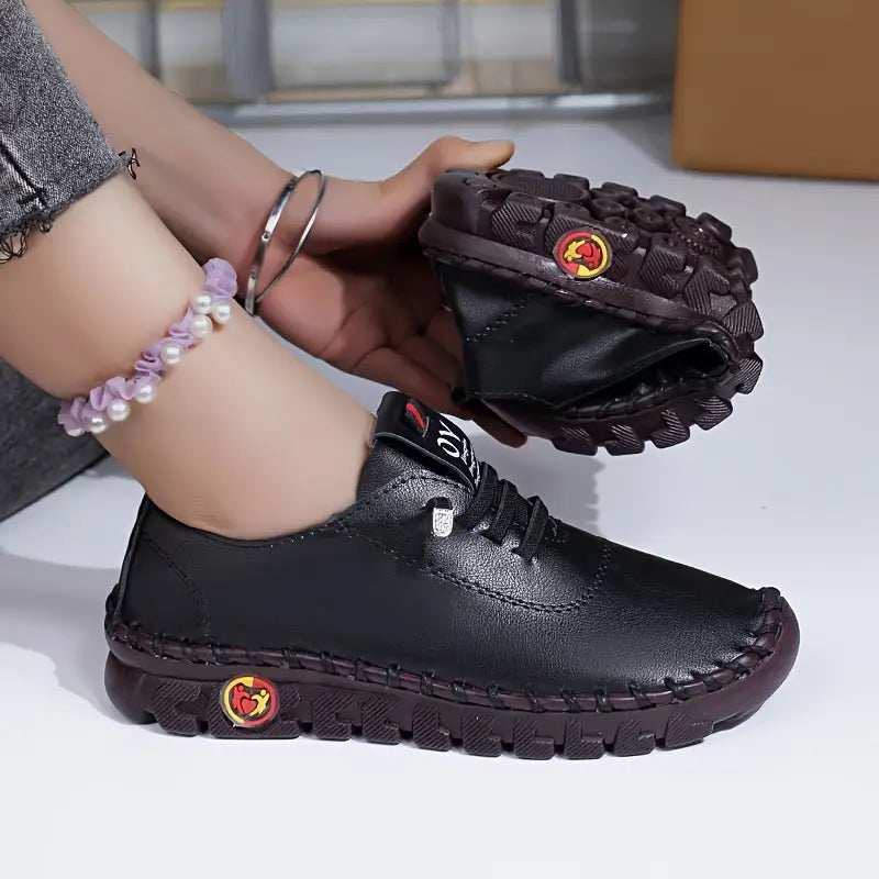 LB | JEDNOKOLOROWE CASUALOWE SNEAKERSY DLA KOBIET