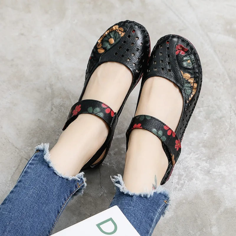 AS | Buty wsuwane z wycięciem w kwiaty