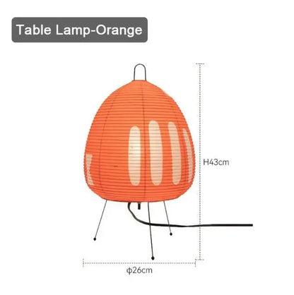 HeritageHaven - Stolní lampa na trojnožce