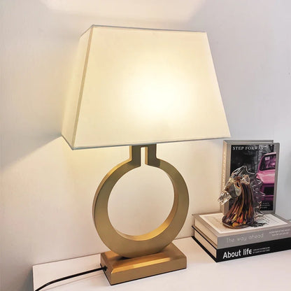 EliteShine - Luxusní stolní lampa