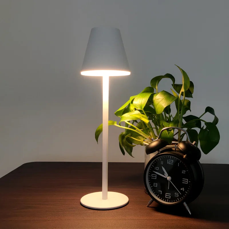 EcoGlow - Dobíjecí stolní lampa