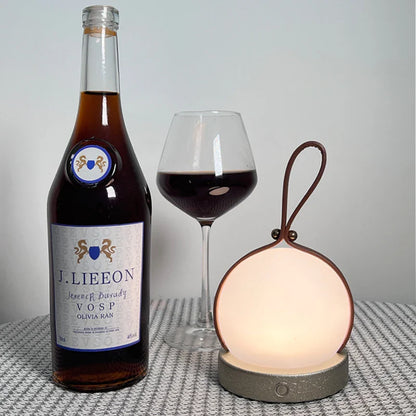 AmbientGlow - Bezdrátová stolní lampa Lantern