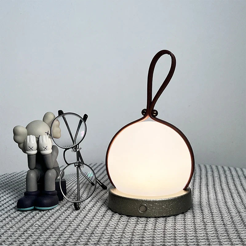 AmbientGlow - Bezdrátová stolní lampa Lantern