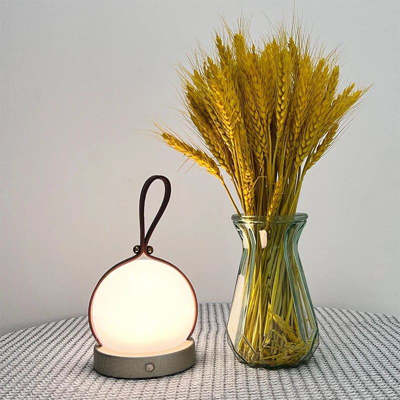AmbientGlow - Bezdrátová stolní lampa Lantern