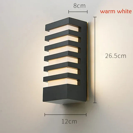 AlumiLuxe - Moderní hliníková lampa