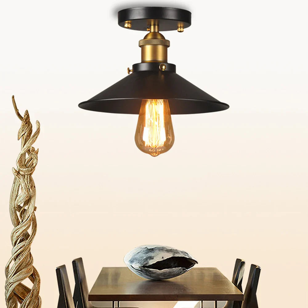 AntiqueElegance - Vintage stropní lampa