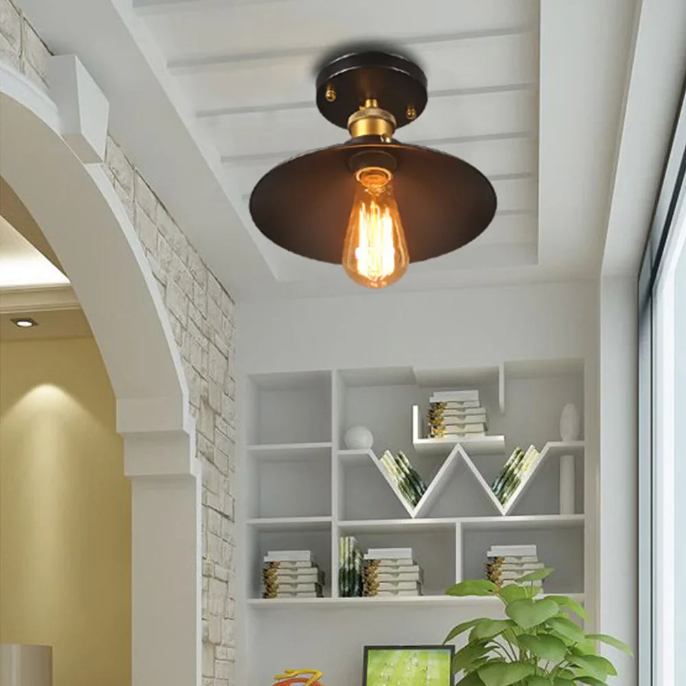 AntiqueElegance - Vintage stropní lampa