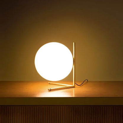 ClearEleganz - Moderní minimalistická stolní lampa