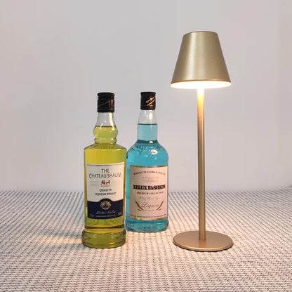 LumiFree - Stolní lampa Cordlesstable