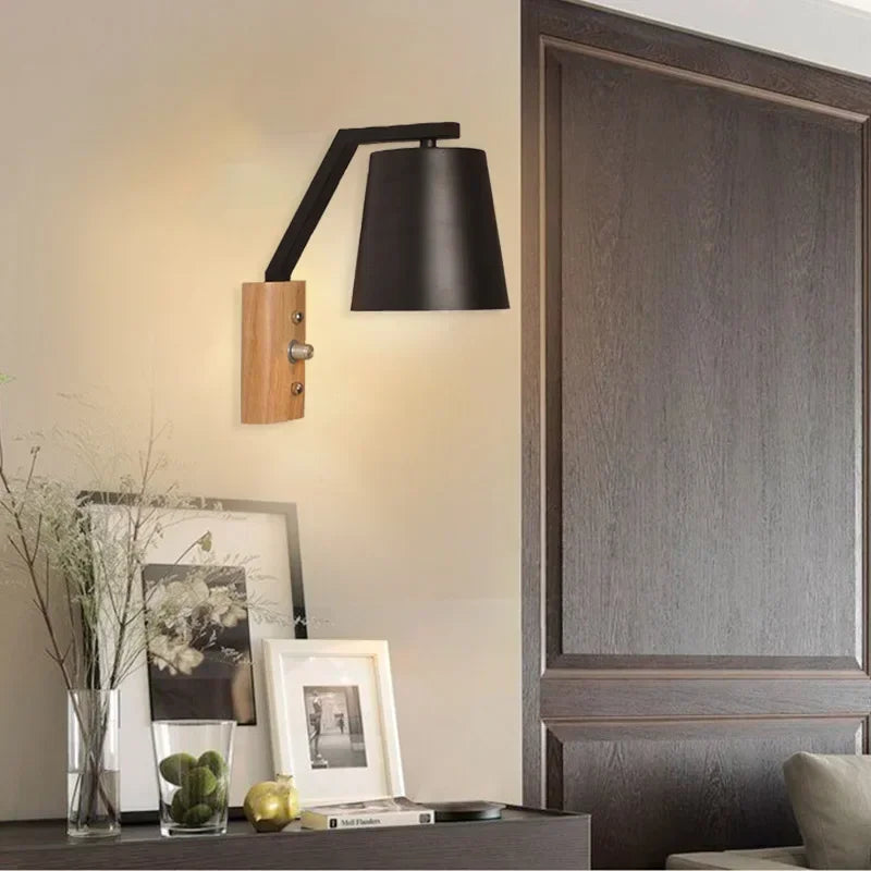 SolidLuxe - Dřevěná konzola s trámem