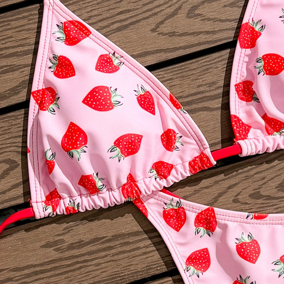 Pociągający i wyrafinowany Bikini