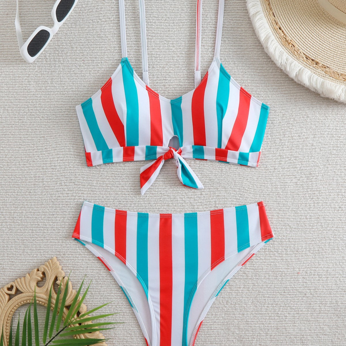 Odważny i piękny Bikini