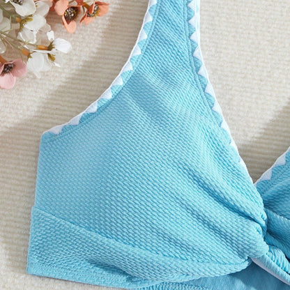 Smukły i nowoczesny Bikini