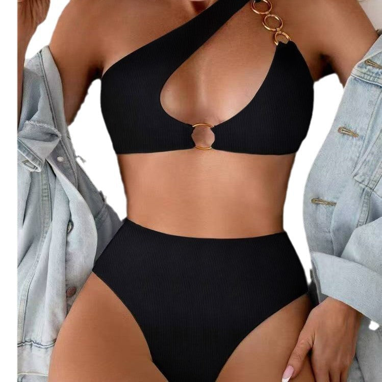 Smukły i nowoczesny Bikini