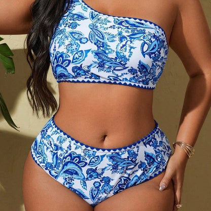 Nowoczesny i minimalistyczny Bikini