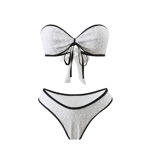 Nowoczesny i minimalistyczny Bikini