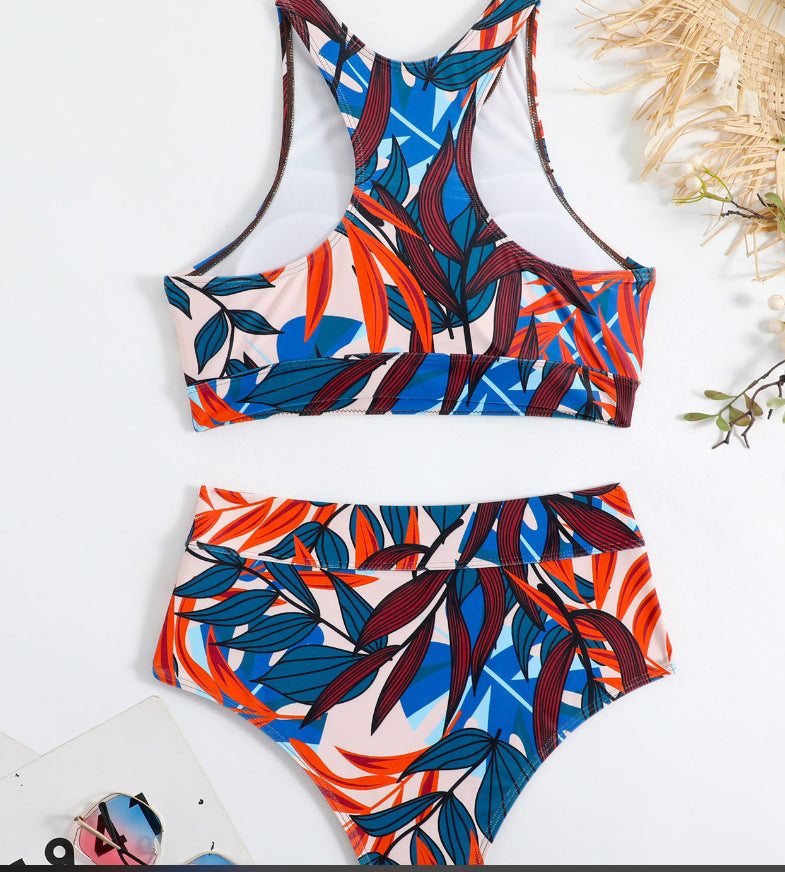 Wypolerowany i figlarny Bikini