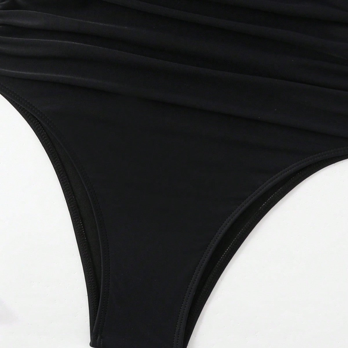 Klasyczny i wszechstronny Bikini