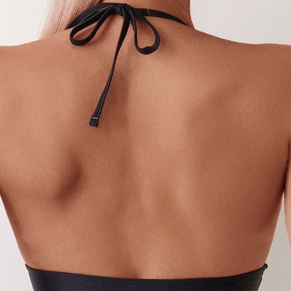 Nowoczesny i minimalistyczny Bikini
