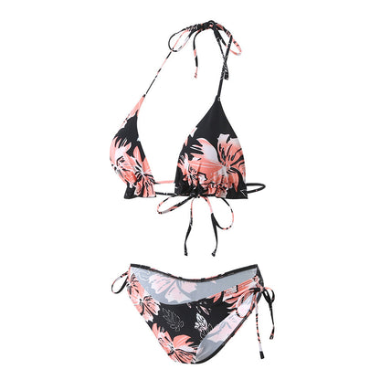 Smukły i nowoczesny Bikini