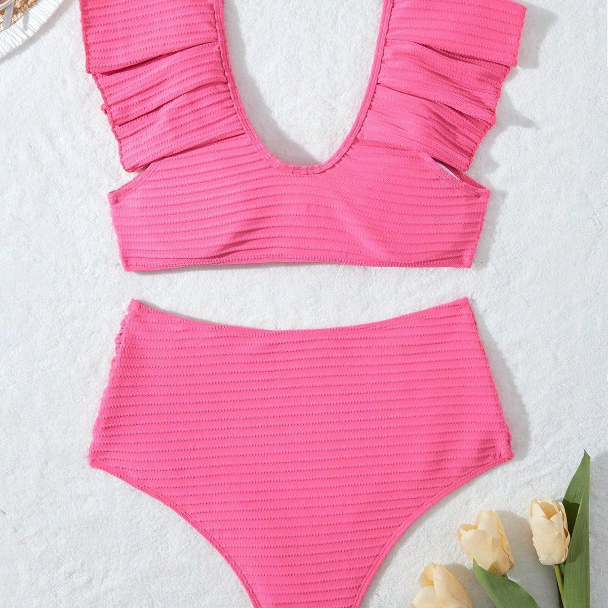 Płynny i fantastyczny Bikini