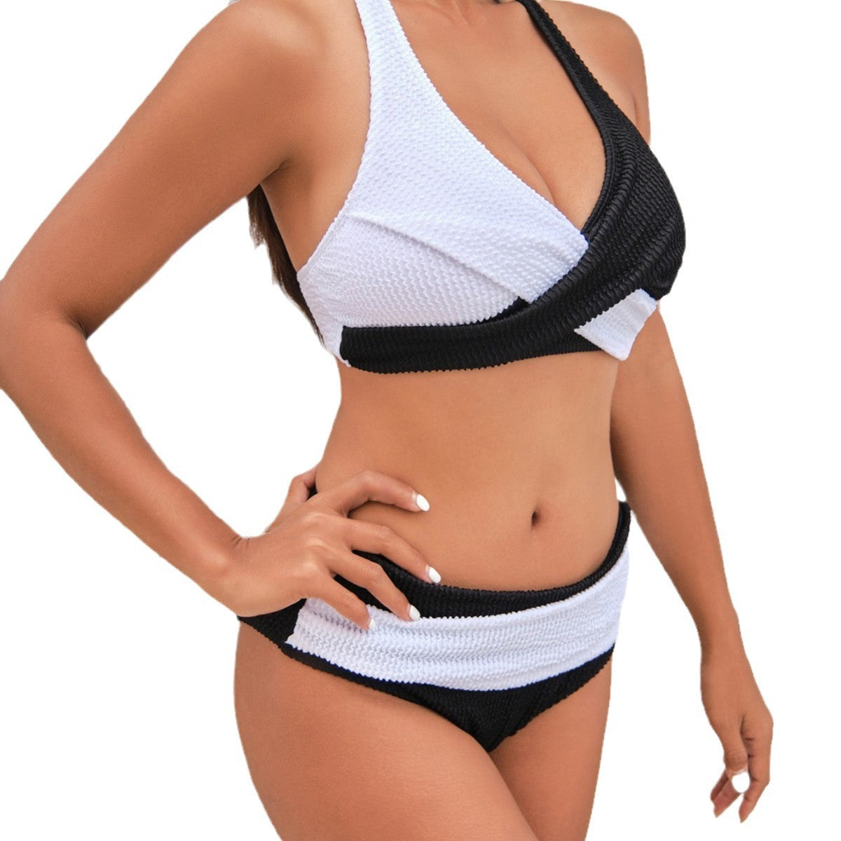 Świeży i kobiecy Bikini