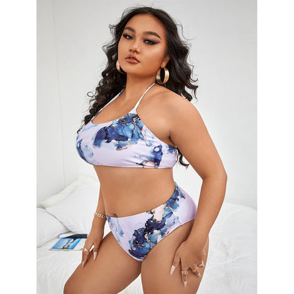 Płynny i fantastyczny Bikini