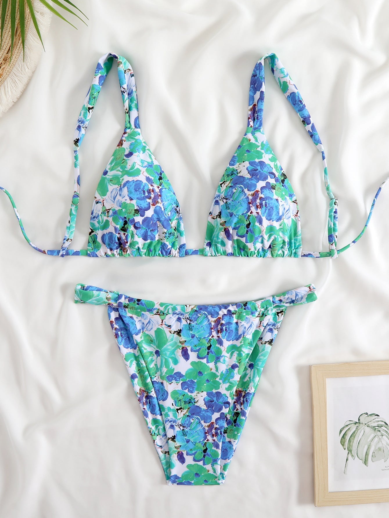 Żywy i wyjątkowy Bikini
