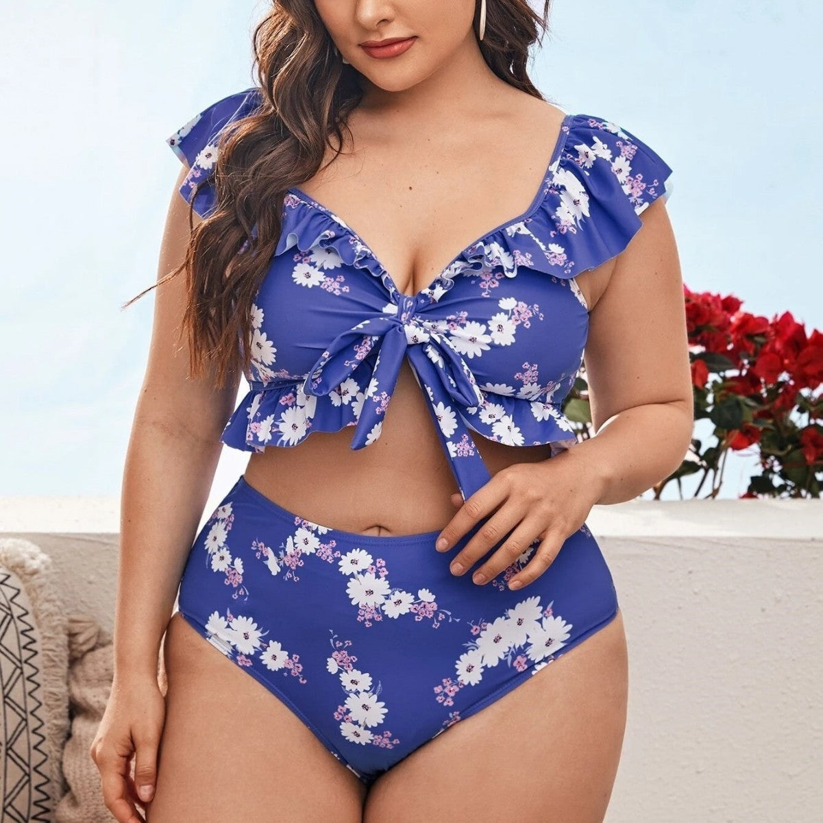 Wypolerowany i figlarny Bikini