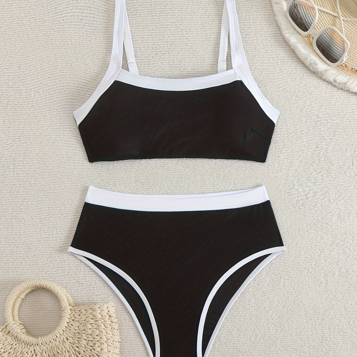 Stonowany i elegancki Bikini