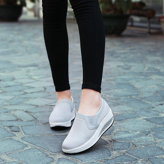 LB | WYGODNE I ELEGANCKIE ORTO-SNEAKERSY MODEL 2023