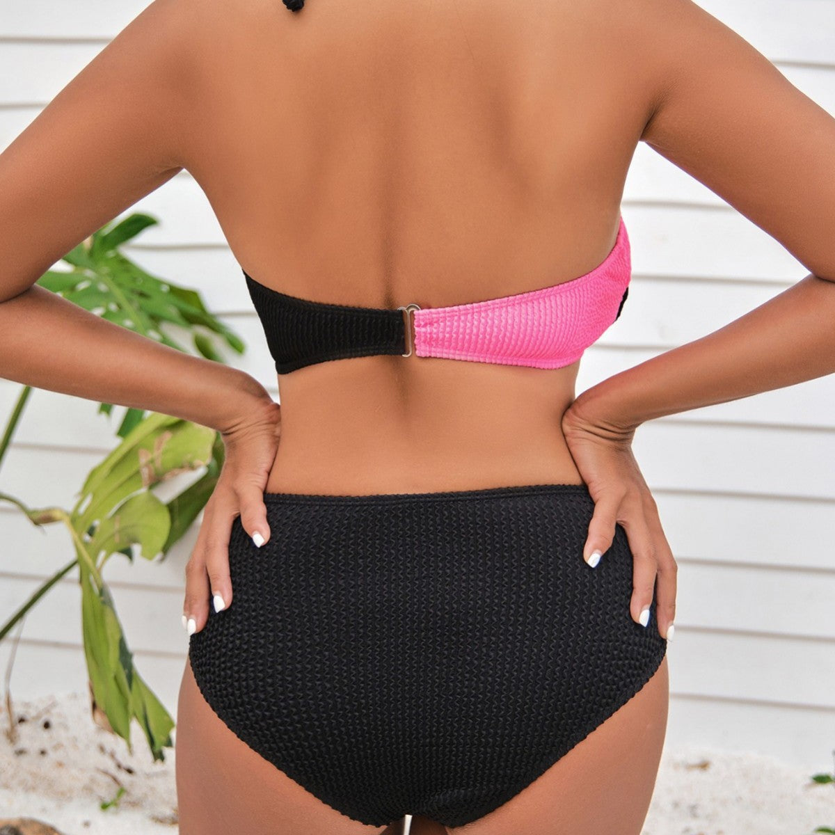 Świeży i kobiecy Bikini