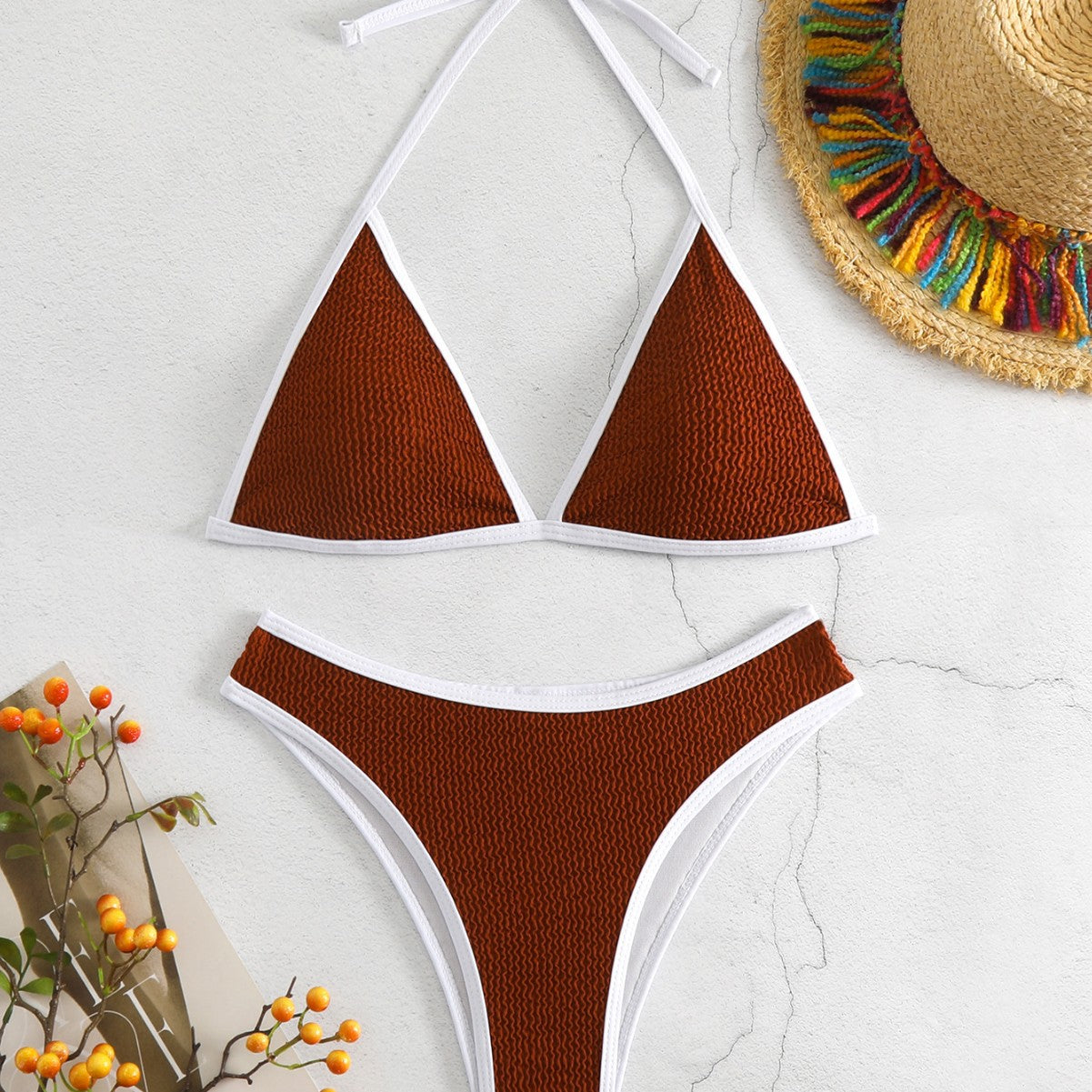 Smukły i nowoczesny Bikini