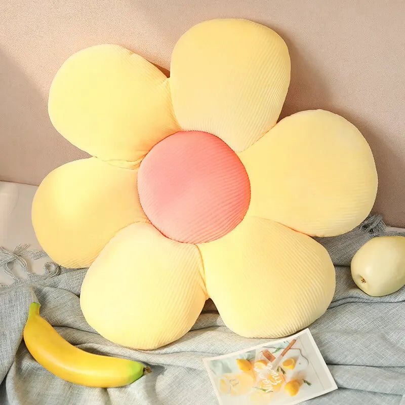 PetalSplash | Květinový plyšový polštářek