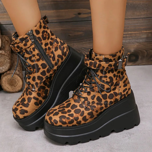 LB | Buty z wzorem w panterkę w patformie