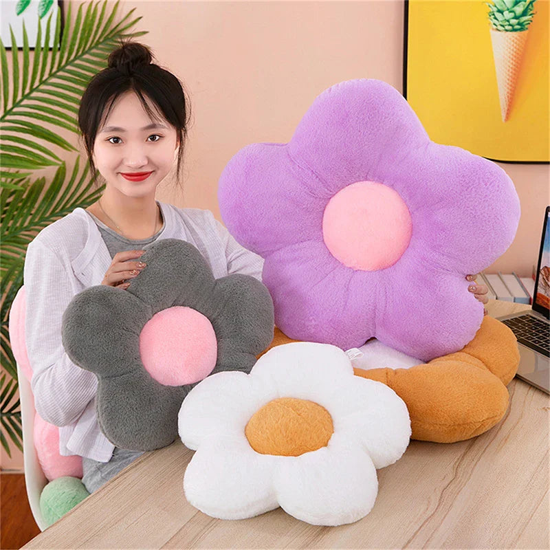 FlowerCloud | Plyšový dekorační polštářek