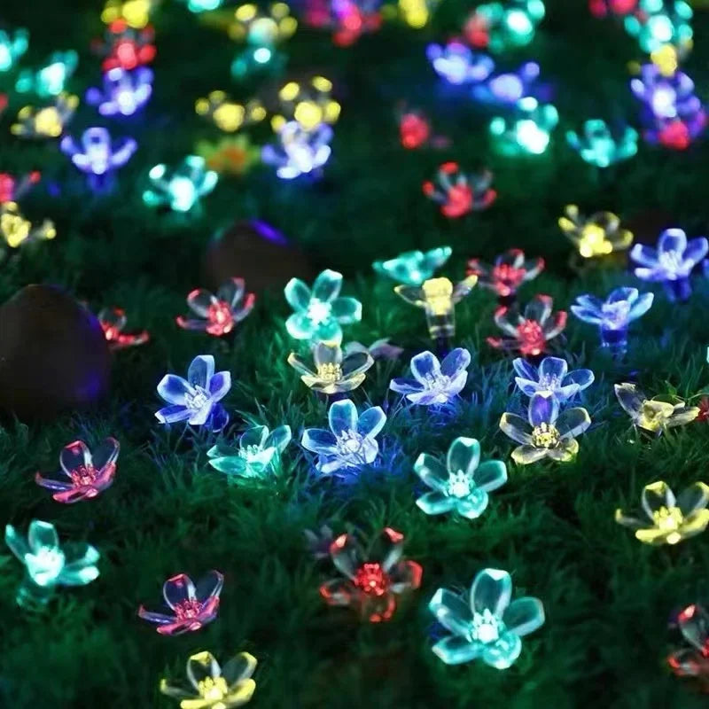 LumiBlossom - Solární zahradní květinové osvětlení