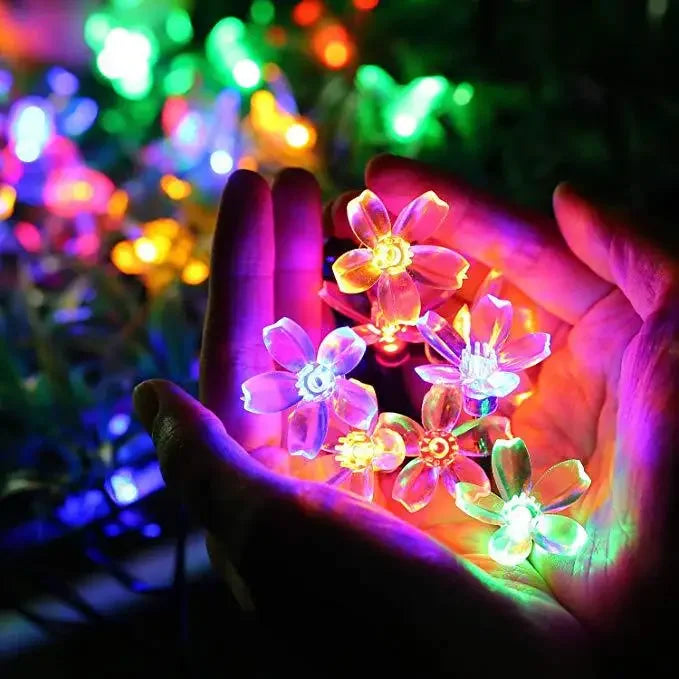 LumiBlossom - Solární zahradní květinové osvětlení