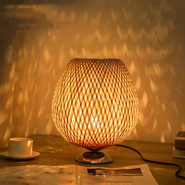 AntiqueBamboo - Vintage bambusová stolní lampa