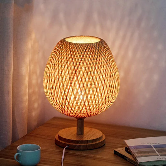 AntiqueBamboo - Vintage bambusová stolní lampa