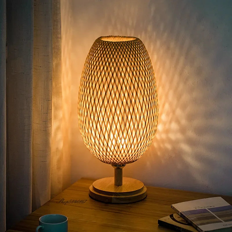 AntiqueBamboo - Vintage bambusová stolní lampa