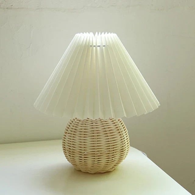 Antique Pleated - Vintage stolní lampa s plisovaným stínidlem