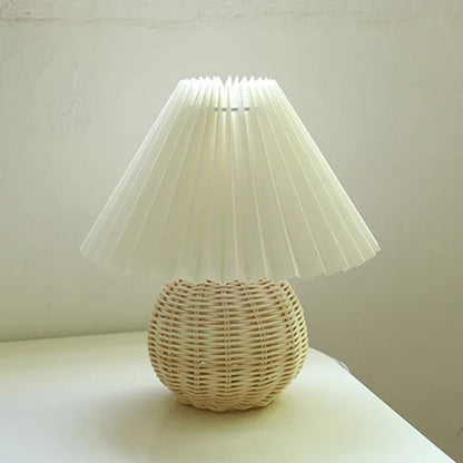 Antique Pleated - Vintage stolní lampa s plisovaným stínidlem