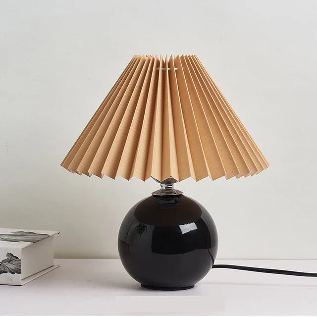Antique Pleated - Vintage stolní lampa s plisovaným stínidlem