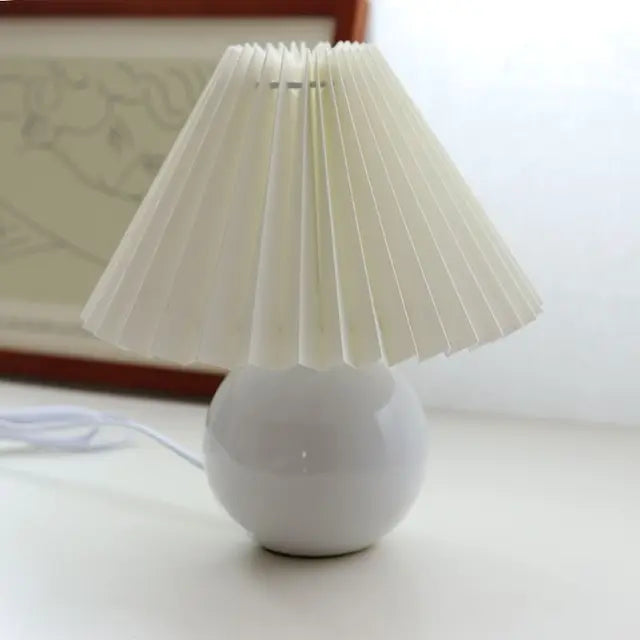 Antique Pleated - Vintage stolní lampa s plisovaným stínidlem