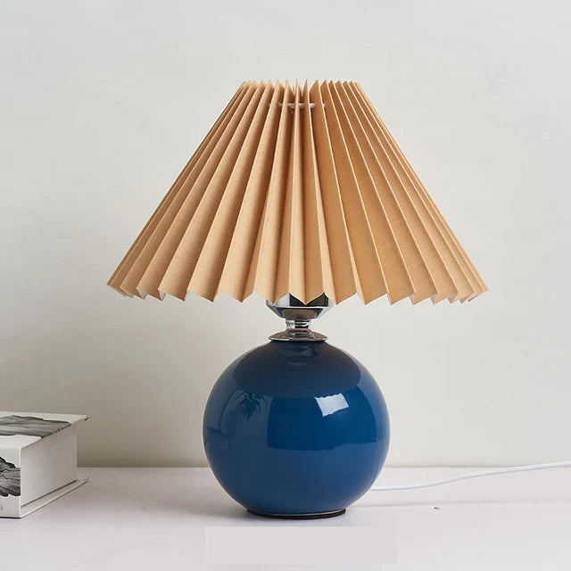 Antique Pleated - Vintage stolní lampa s plisovaným stínidlem